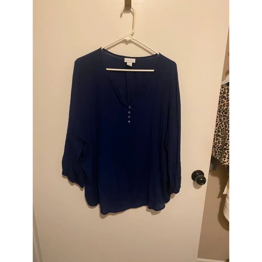 Liz Claiborne navy dress top